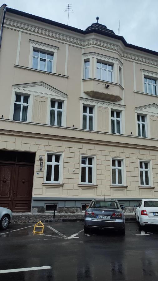 Robert'S Apartment Brasov Exterior photo
